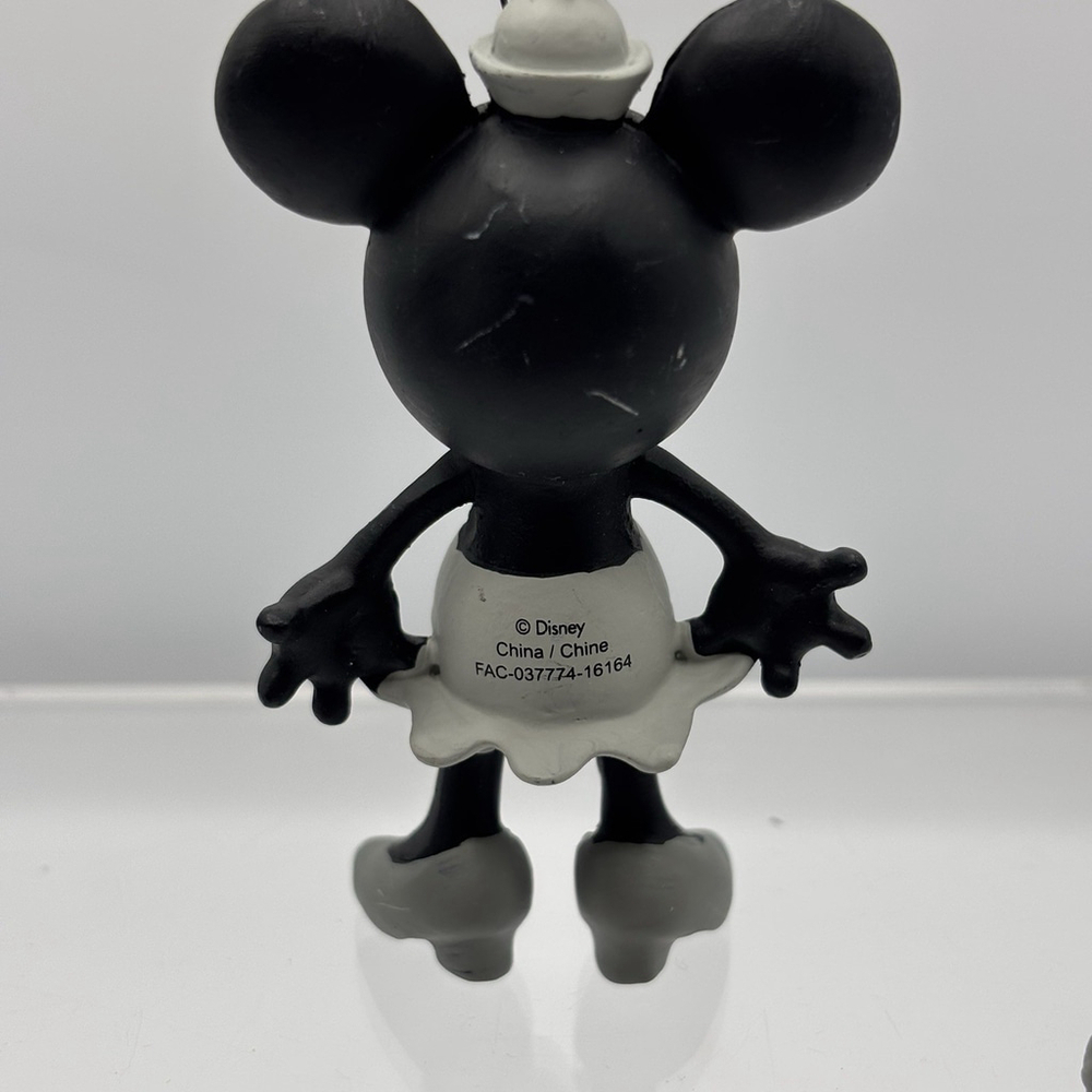 Disney Sketchbook Ornament Steamboat Mickey & Minnie 4pc Mini Set - Picture 3 of 16